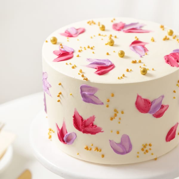 Floral Fantasy Delight Cake (Half kg)