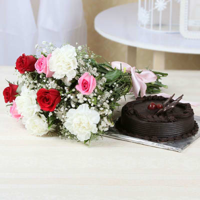 Bunch of 10 Mix Flowers with Chocolate Cake (1 Kg)