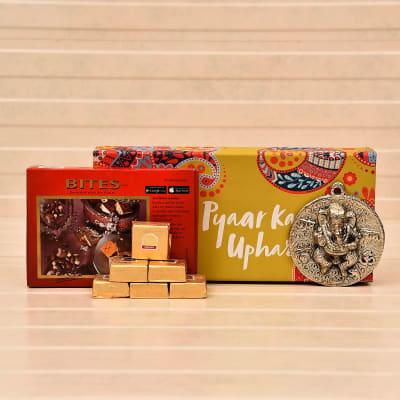 Diwali Special Gift Pack of Ganesha Wall Hanging with Mewa Cube Bites